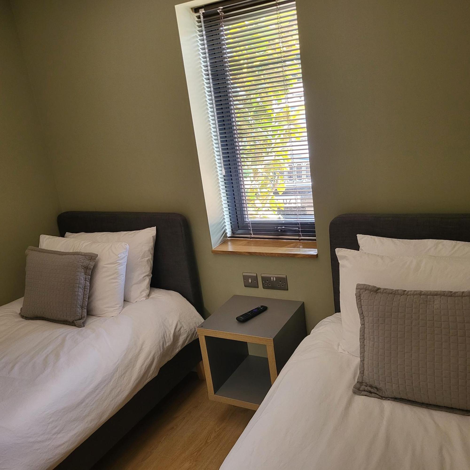 Open Acres Accommodation And Airport Parking Backwell Buitenkant foto
